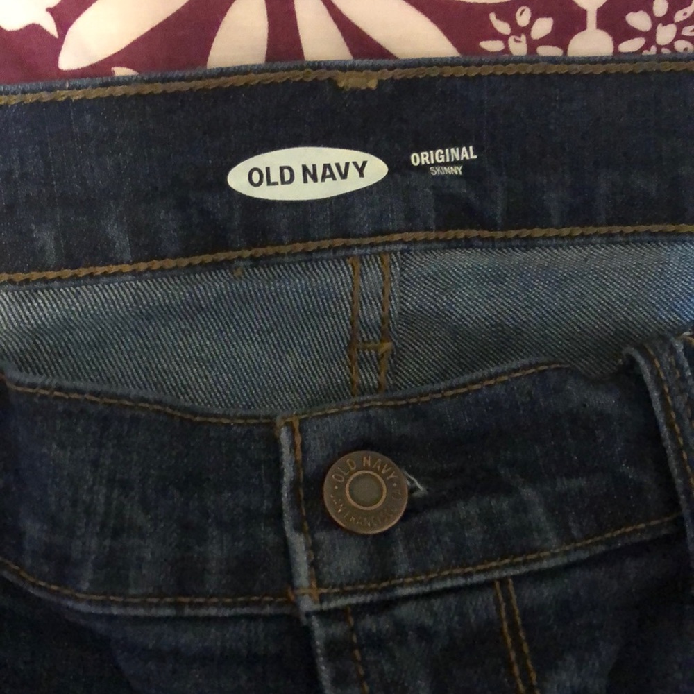 Old Navy Original Skinny Jeans - Picture 2 of 2